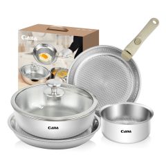 Remove the handle and the protective cover of the pot